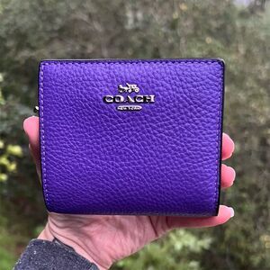COACH Women's Snap Wallet Purple Pebble Leather with Silver Hardware AUTHENTIC